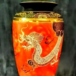 Antique Maruko Moriage Dragon Vase
